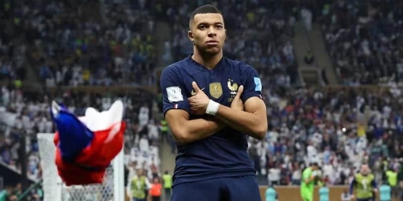 Kylian Mbappe ( Pháp )